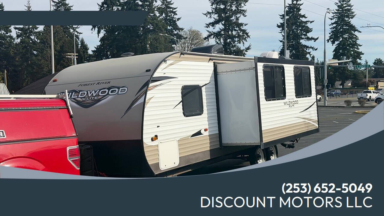 2018 FOREST RIVER Wildwood towables