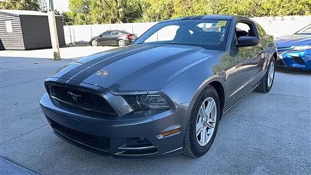 2013 FORD Mustang