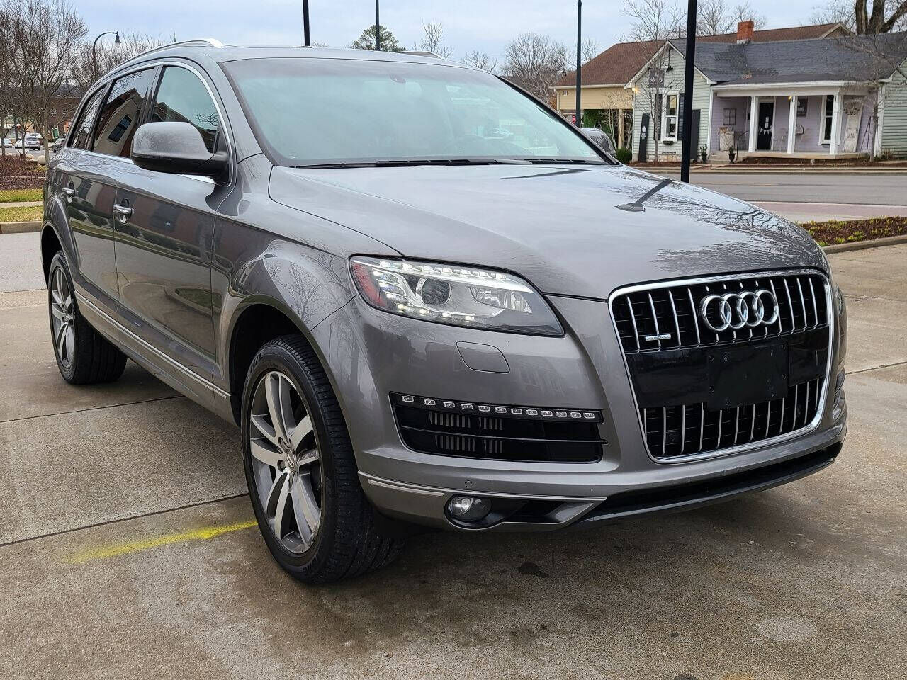 2010 AUDI Q7