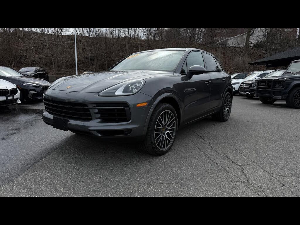 2021 PORSCHE Cayenne