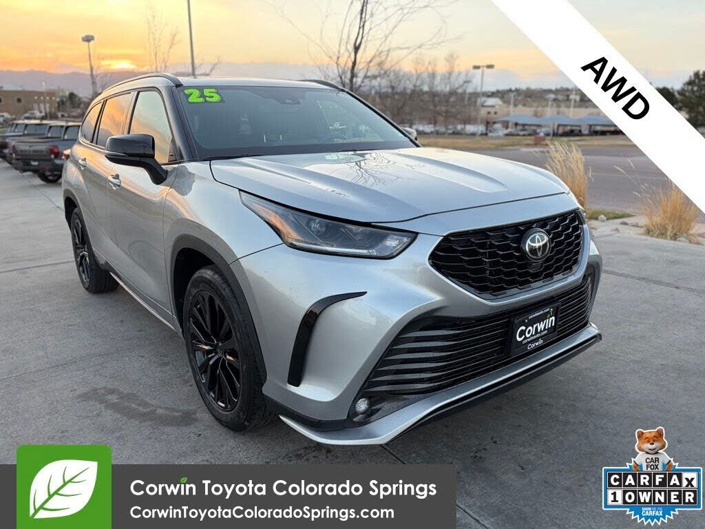 2025 TOYOTA Highlander