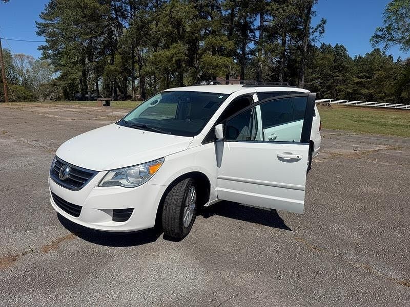 2012 VOLKSWAGEN Routan