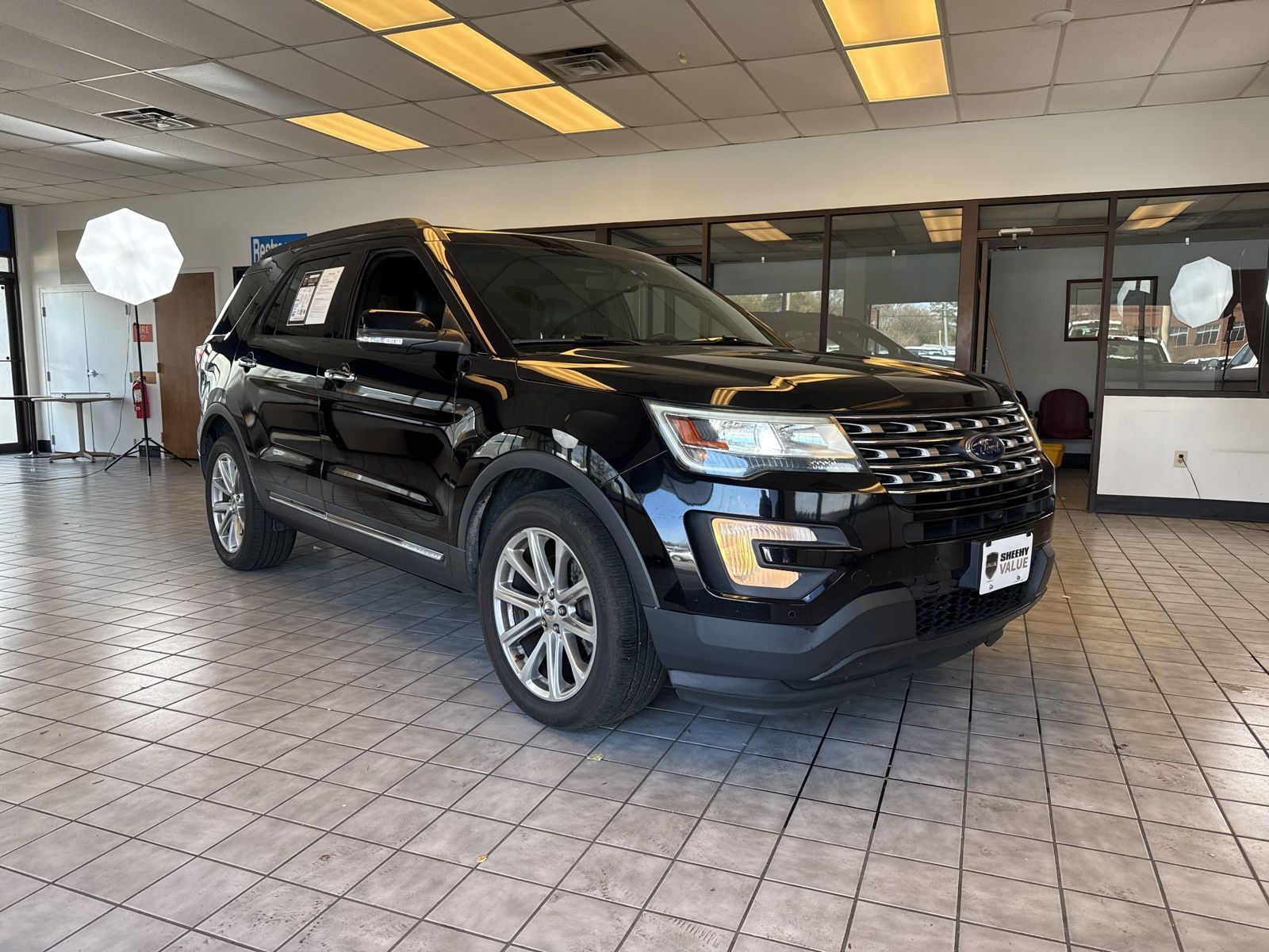 2016 FORD Explorer