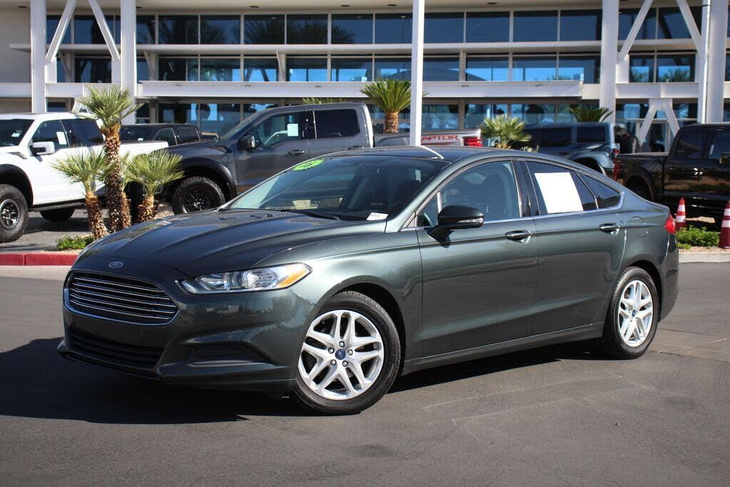 2016 FORD Fusion