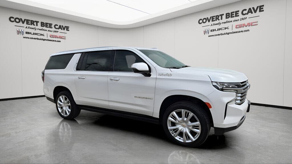 2023 CHEVROLET Suburban