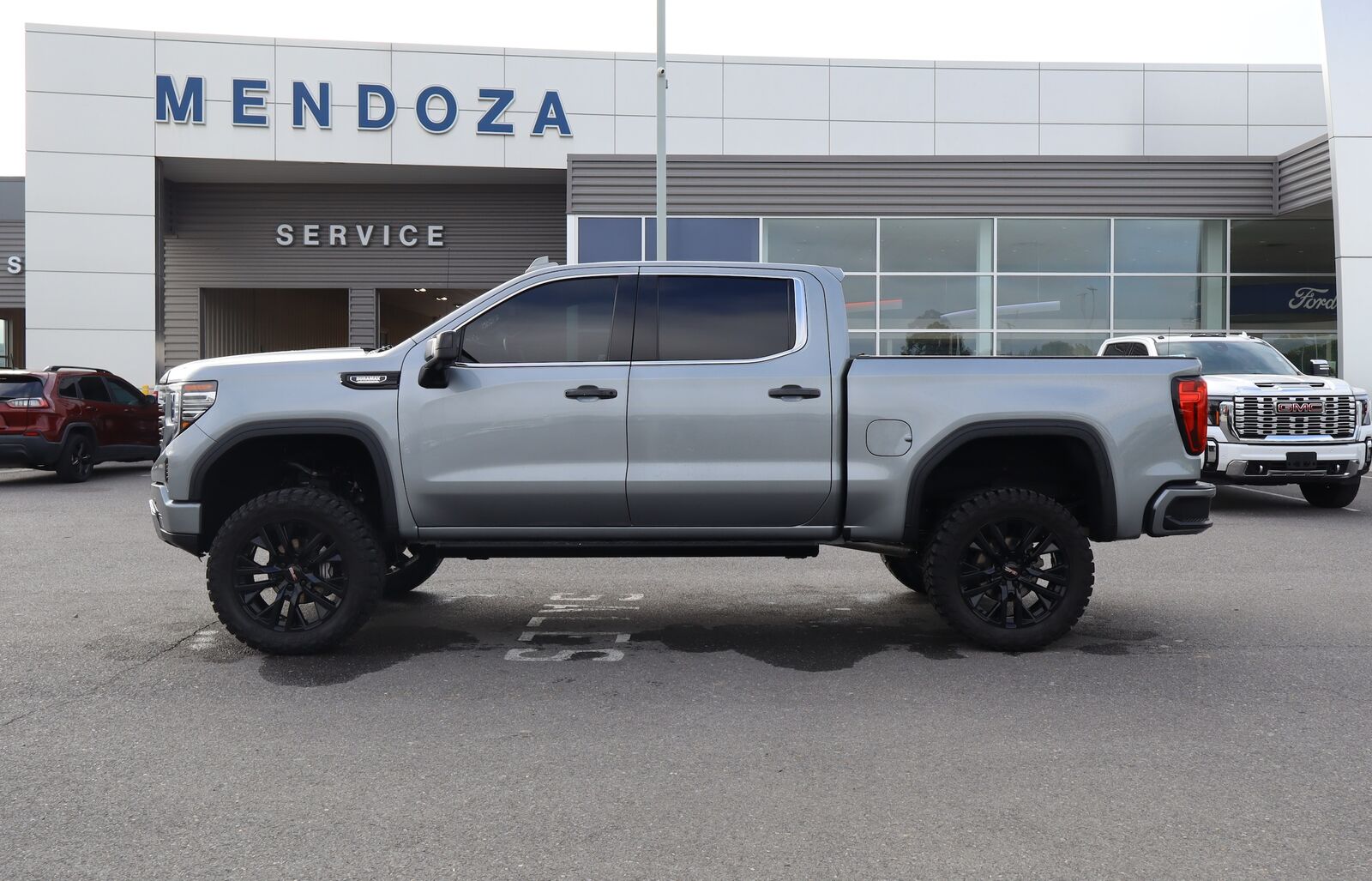 2023 GMC Sierra