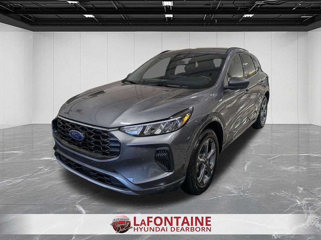 2024 FORD Escape