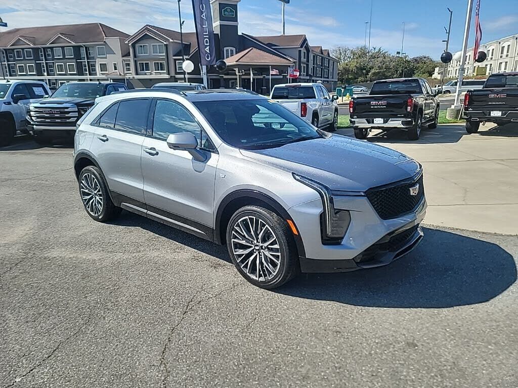 2024 CADILLAC XT4