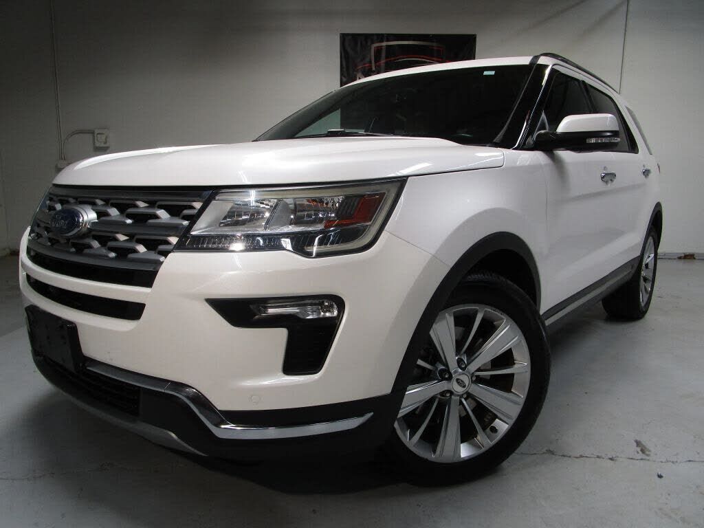 2019 FORD Explorer
