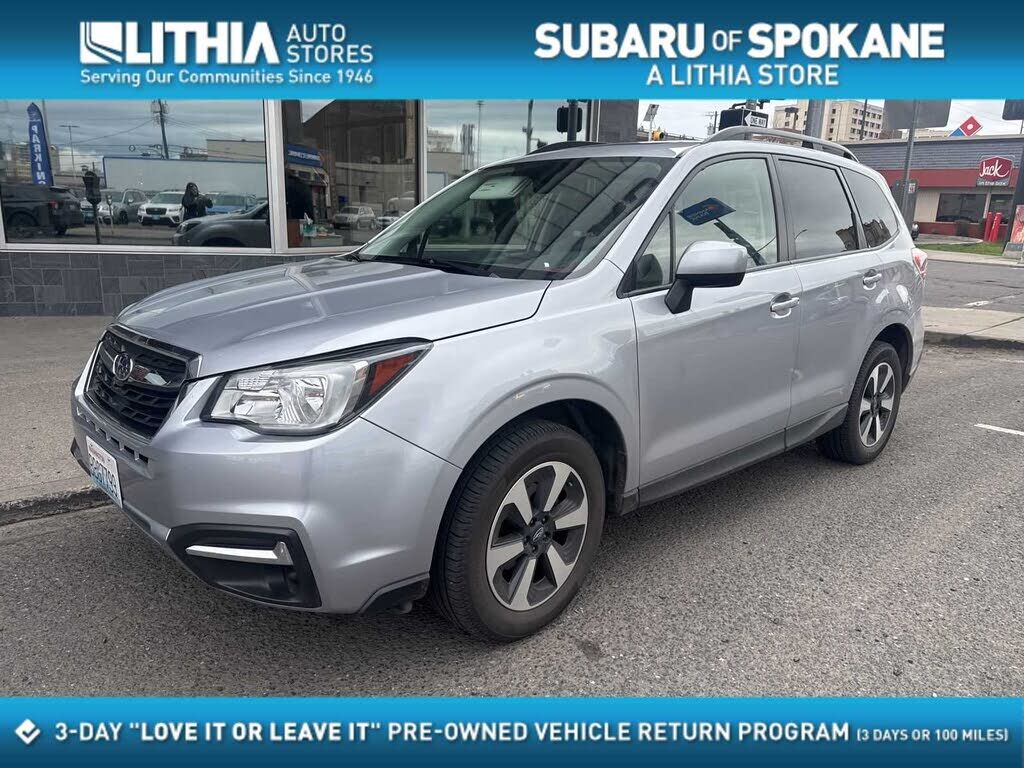 2017 SUBARU Forester