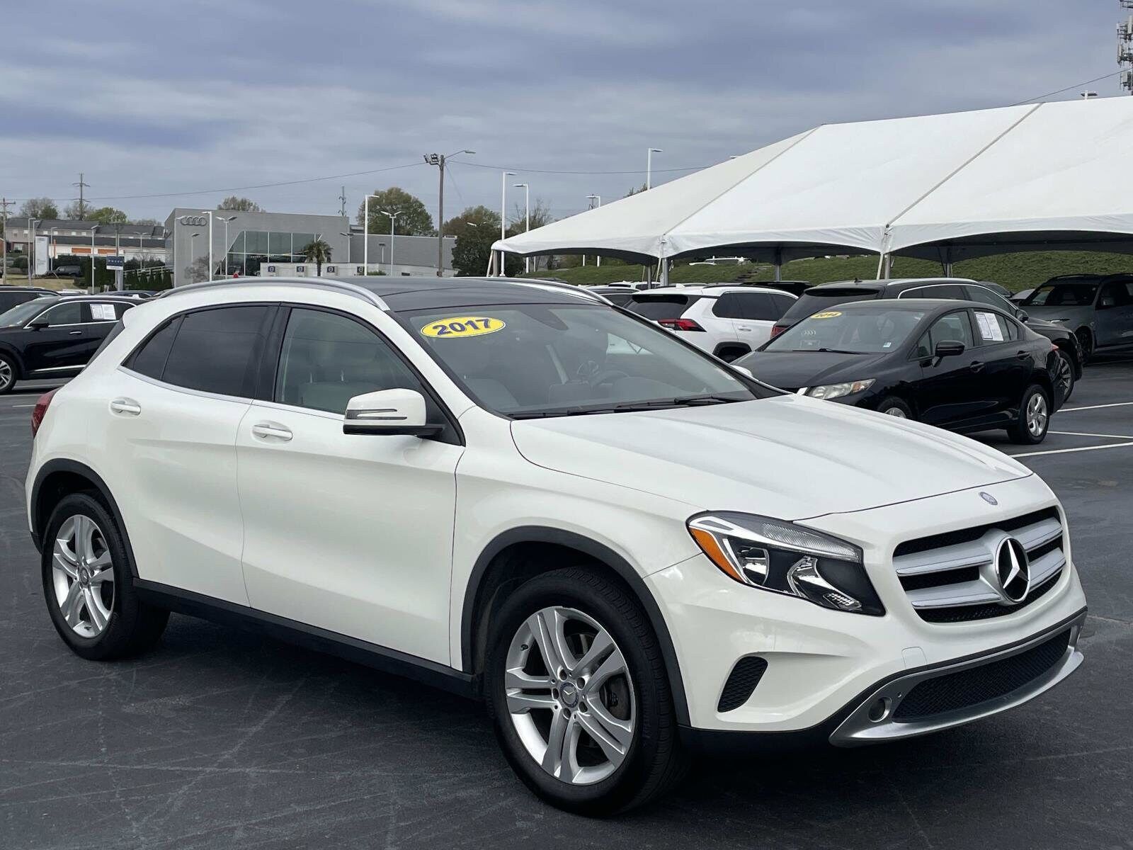 2017 MERCEDES-BENZ GLA-Class