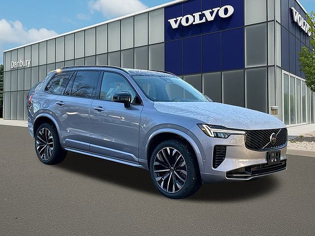 2026 VOLVO XC90