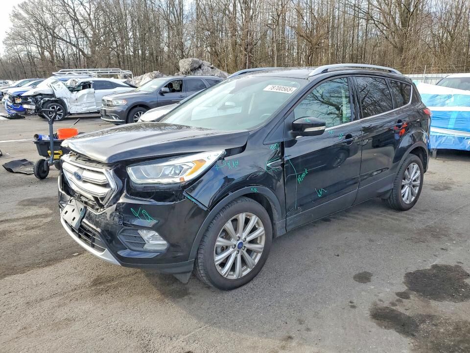 2017 FORD Escape