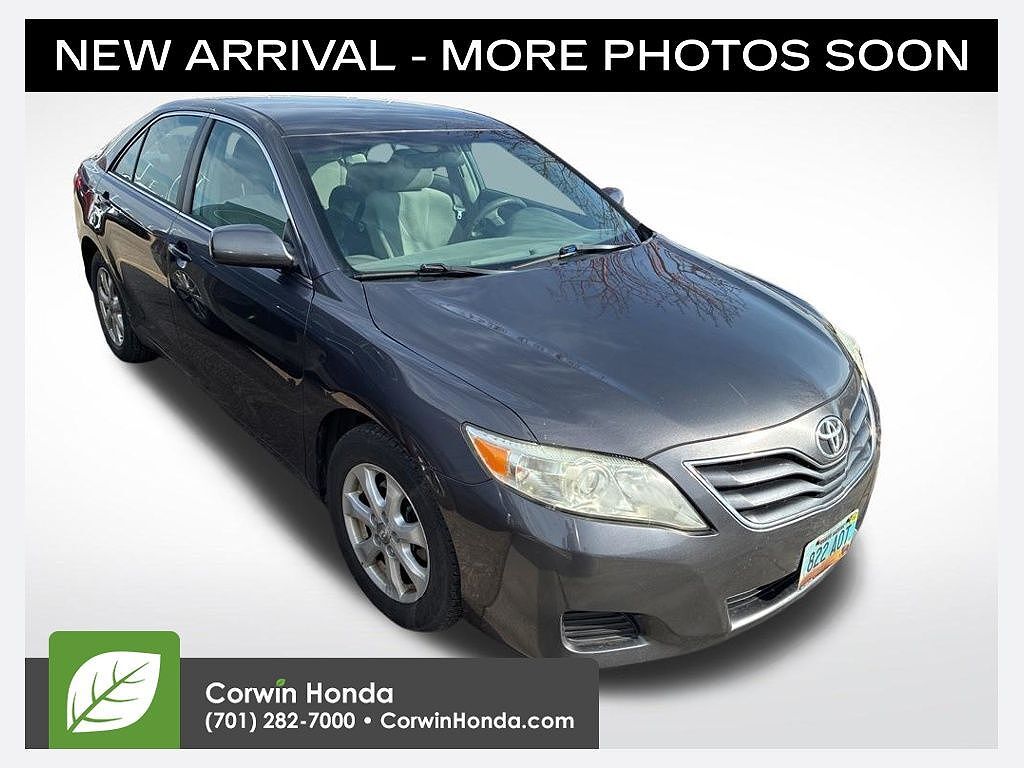 2011 TOYOTA Camry