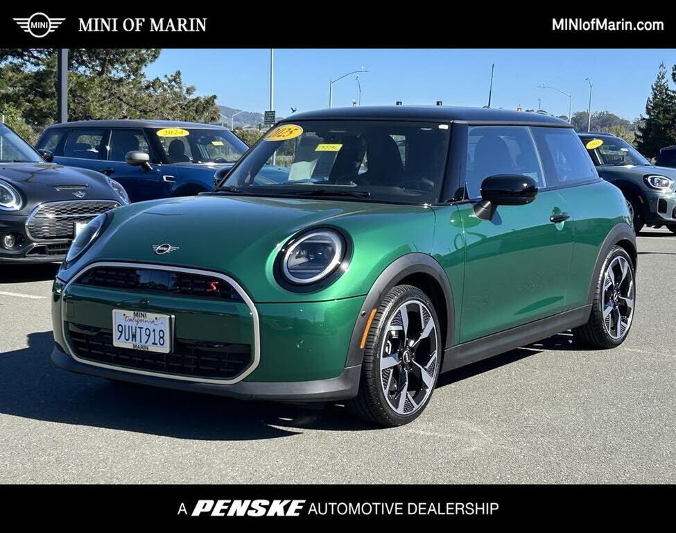 2025 MINI Hardtop