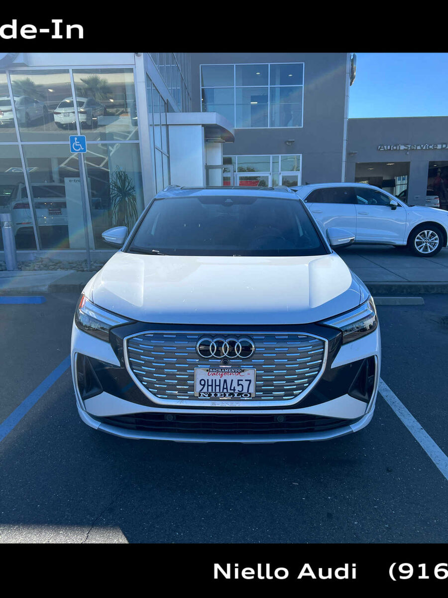 2023 AUDI Q4