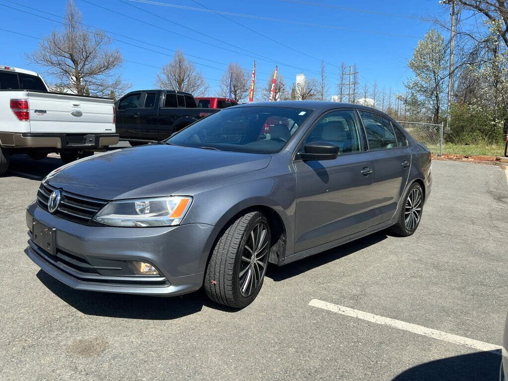 2016 VOLKSWAGEN Jetta