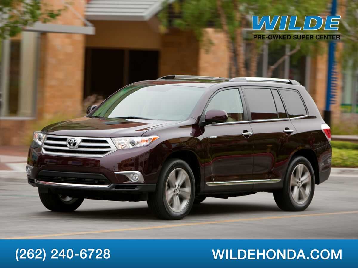2011 TOYOTA Highlander