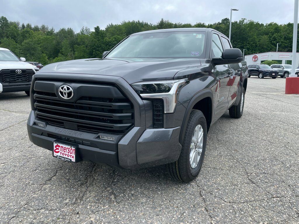 2024 TOYOTA Tundra