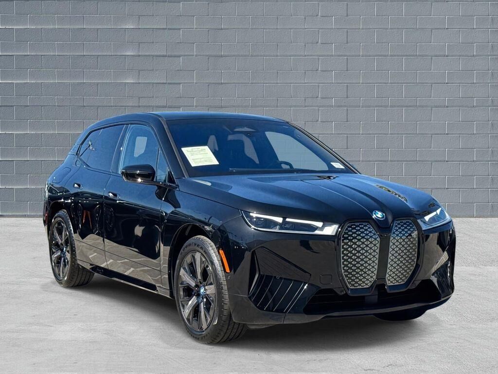 2025 BMW ix