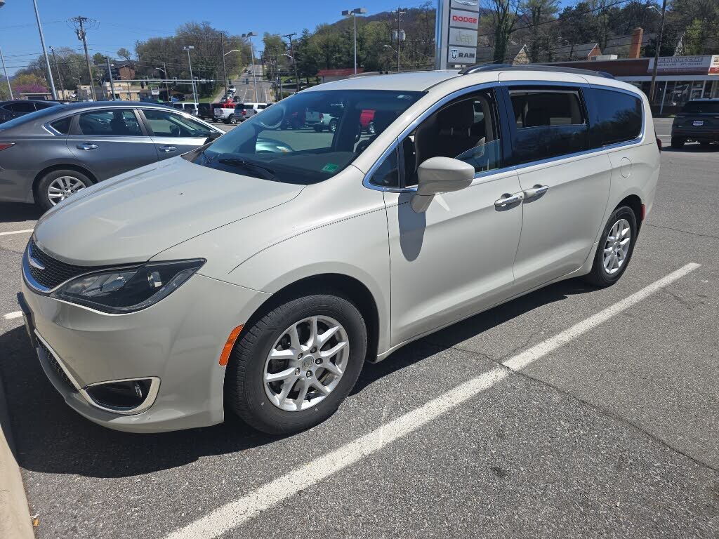 2020 CHRYSLER Pacifica