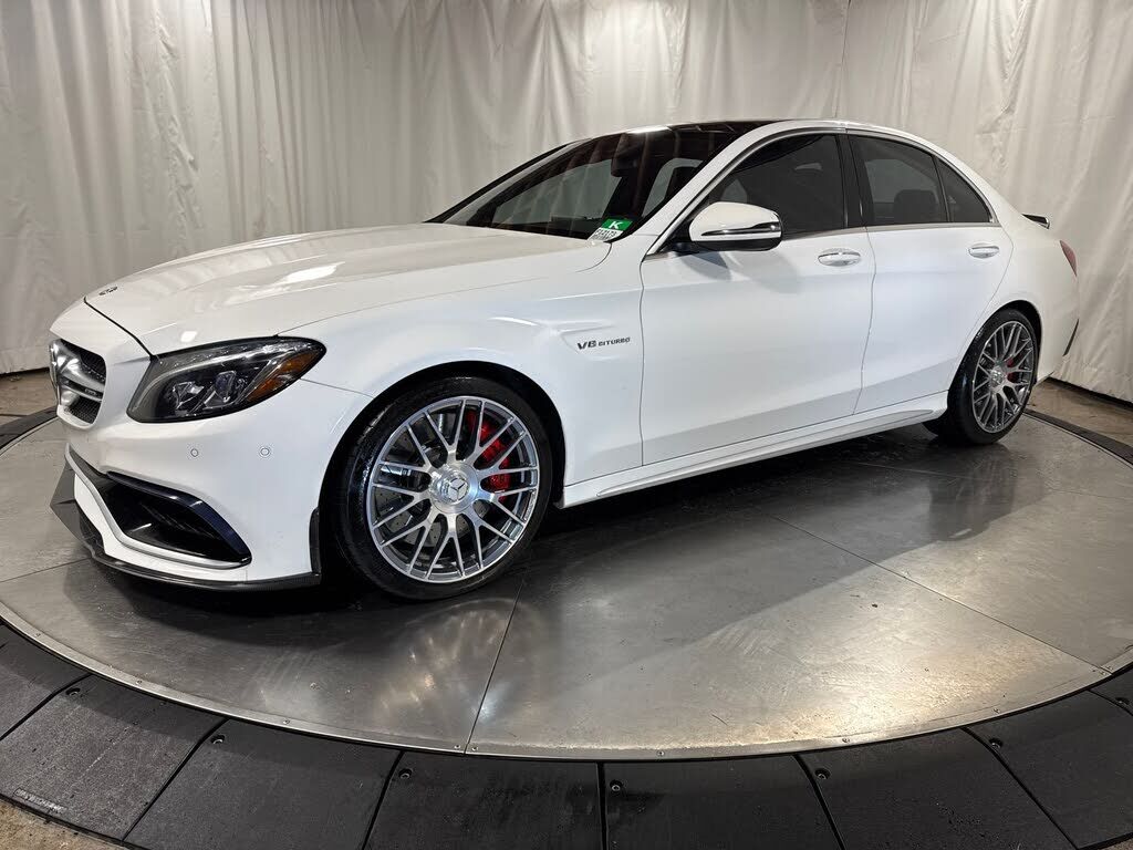 2016 MERCEDES-BENZ C-Class