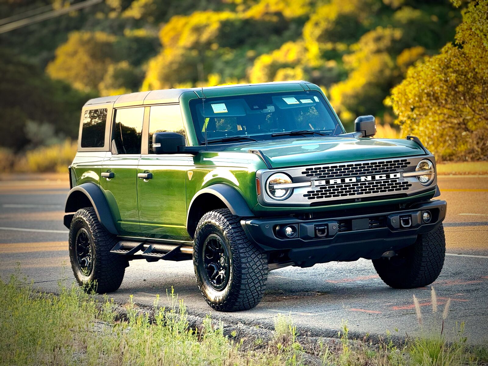 2023 FORD Bronco