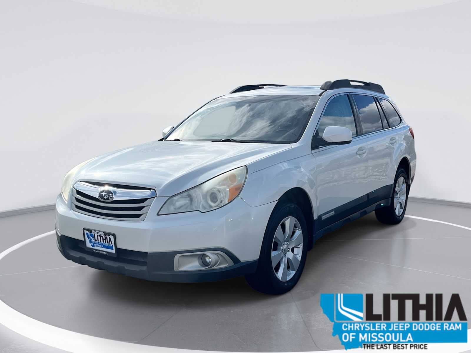 2010 SUBARU Outback