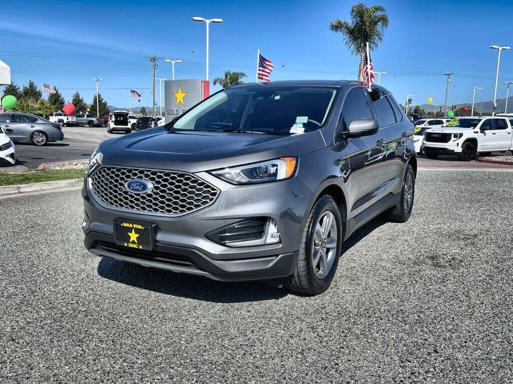 2024 FORD Edge