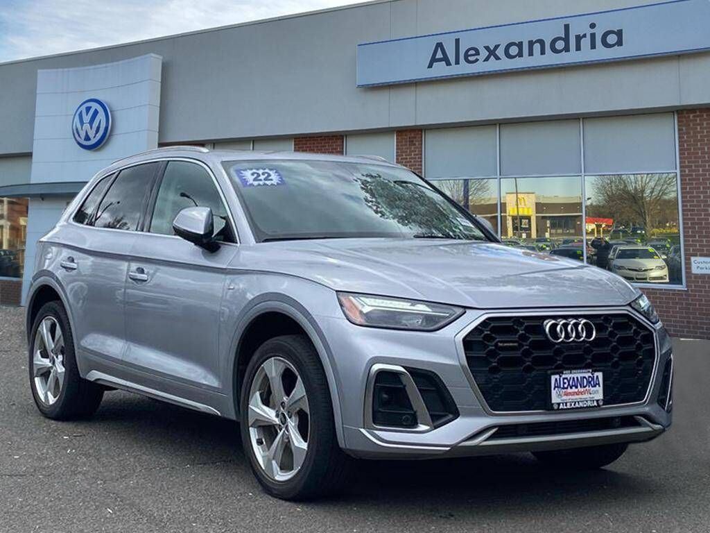 2022 AUDI Q5