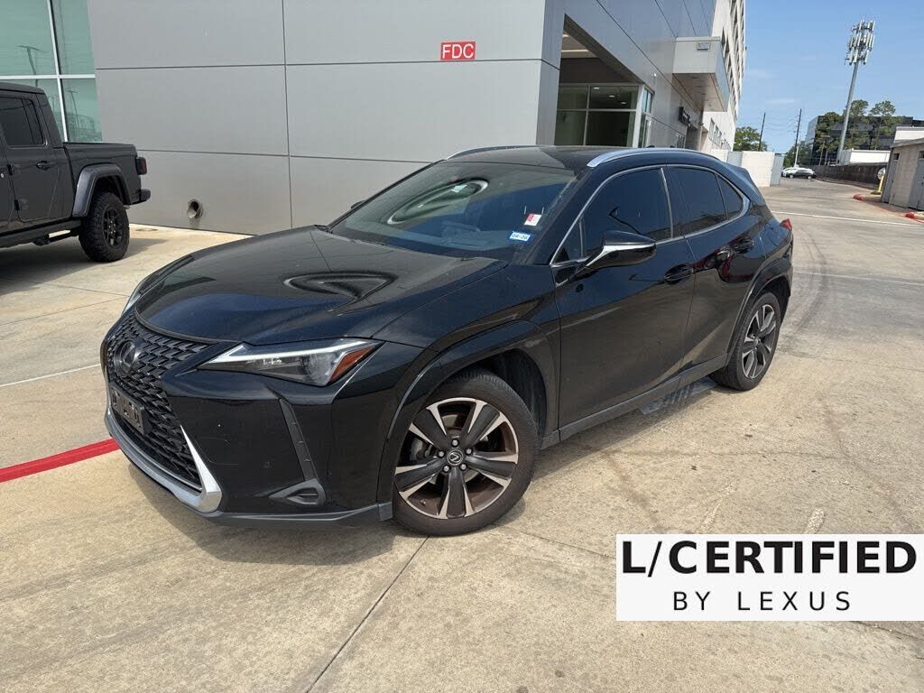 2024 LEXUS UX
