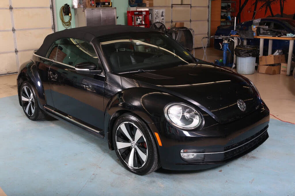2013 VOLKSWAGEN Beetle