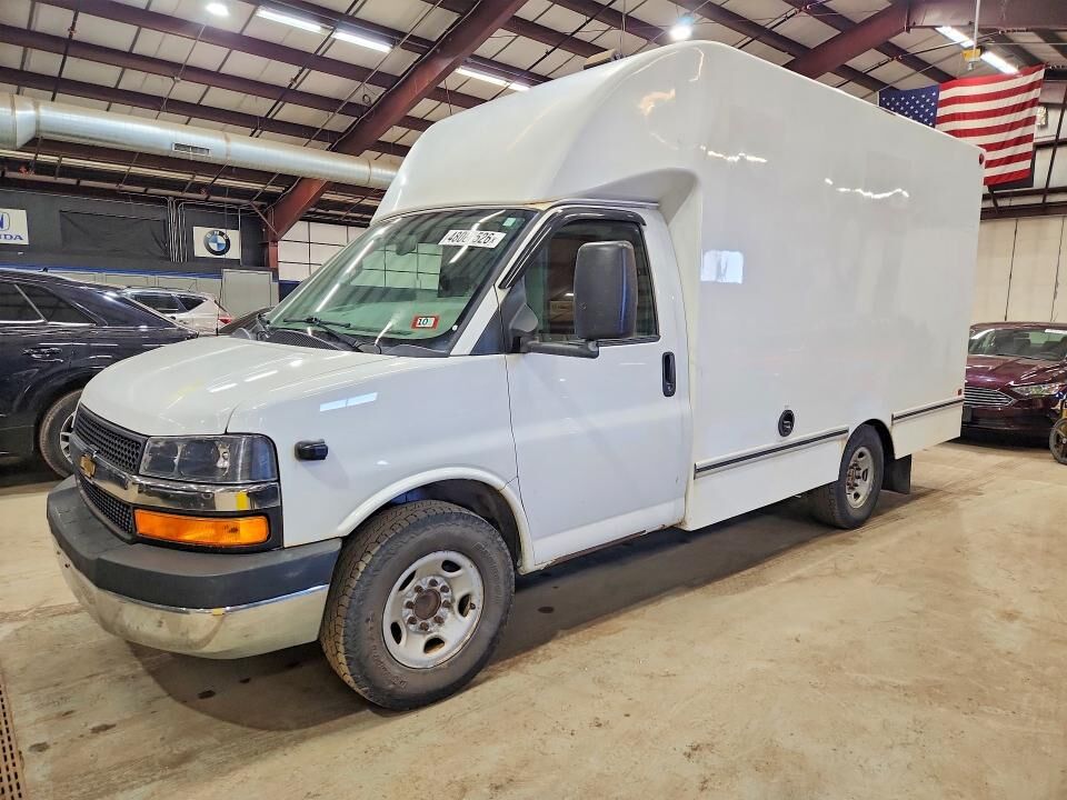 2019 CHEVROLET Express
