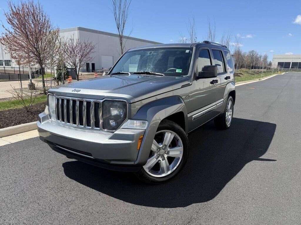 2012 JEEP Liberty