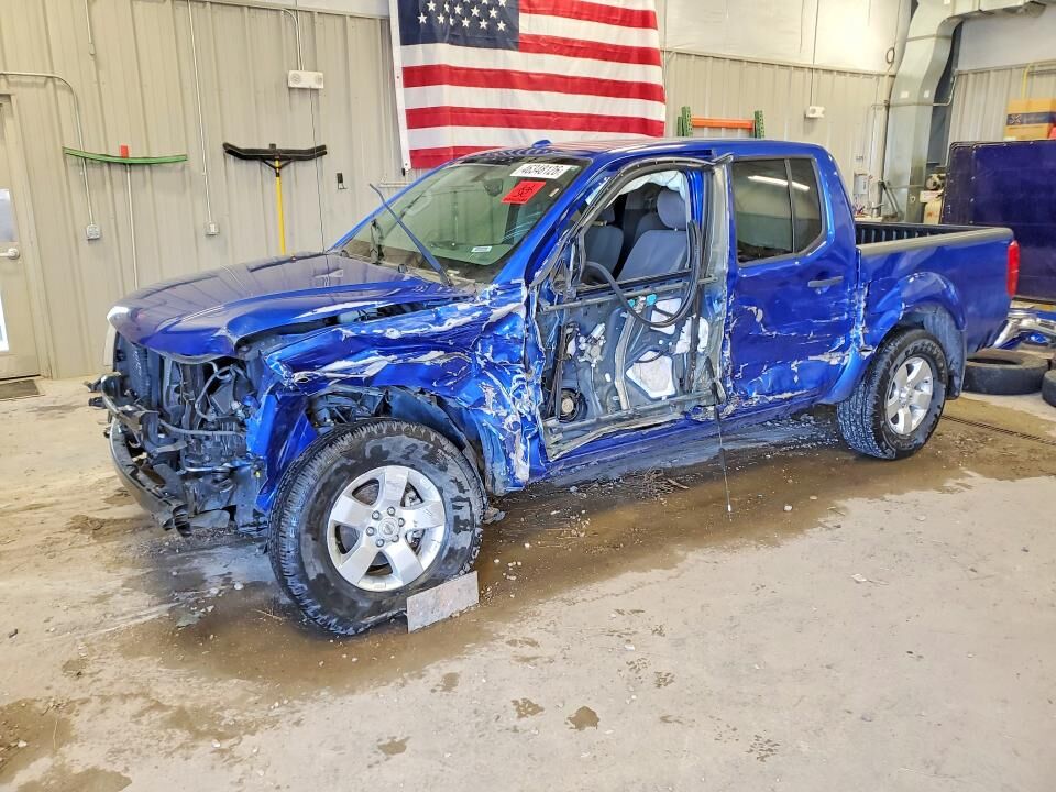 2012 NISSAN Frontier