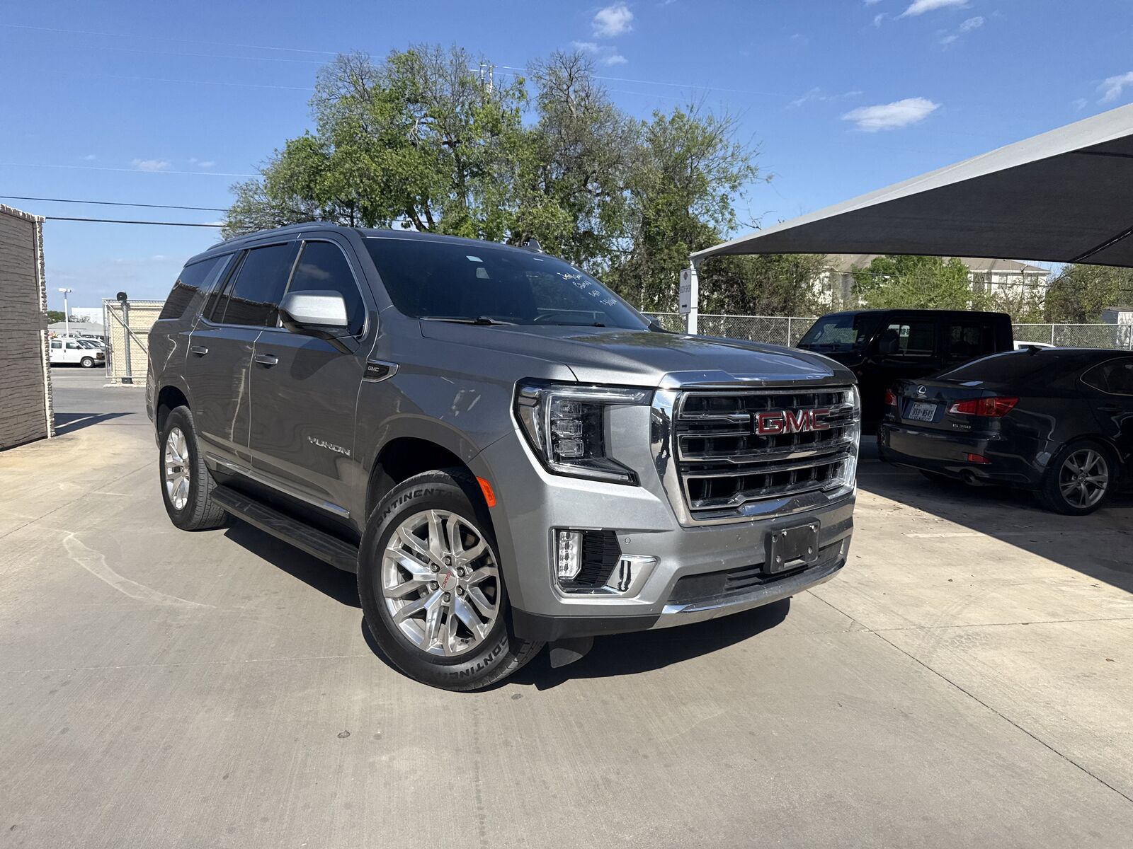 2023 GMC Yukon