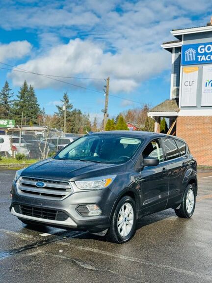 2017 FORD Escape