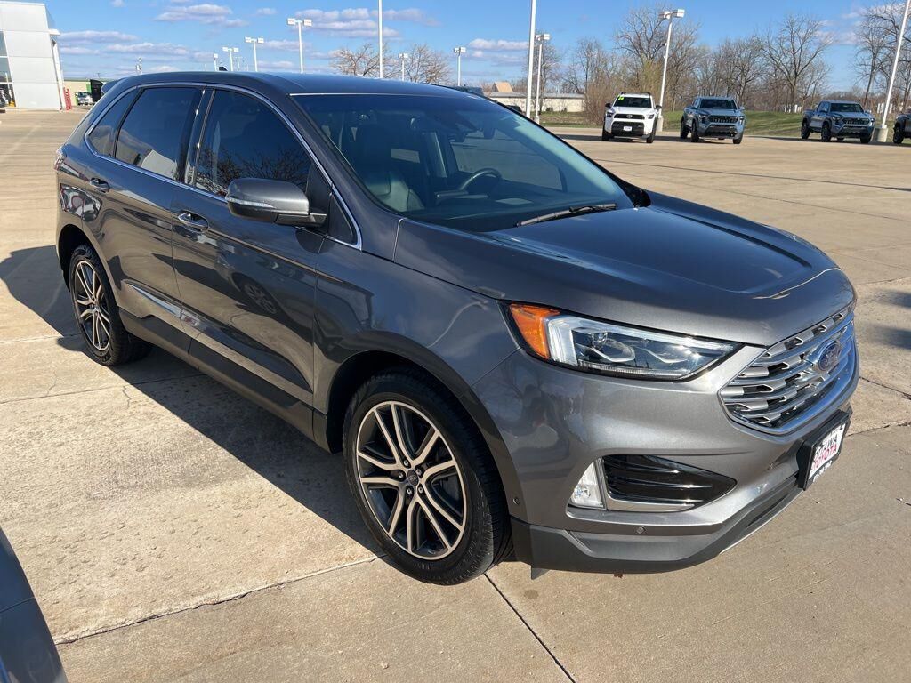 2021 FORD Edge