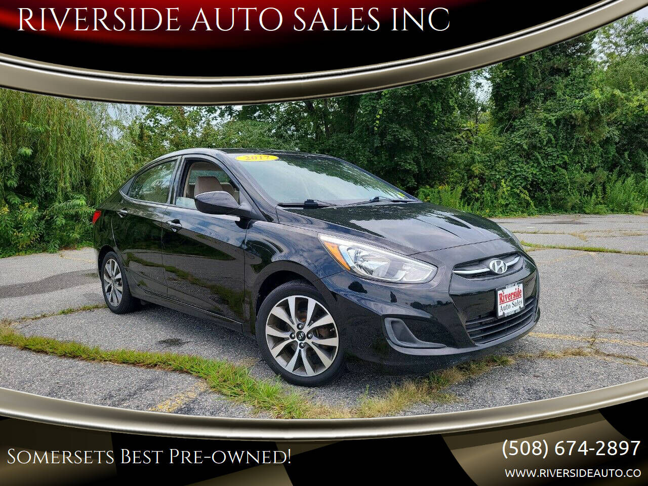 2017 HYUNDAI Accent