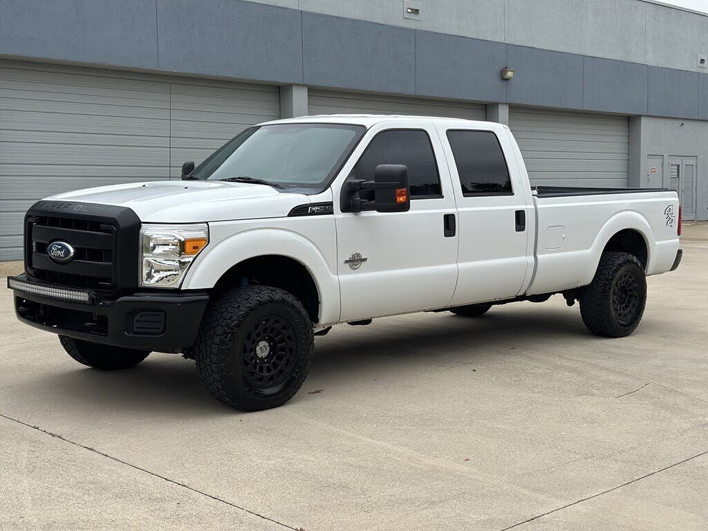 2011 FORD F-250