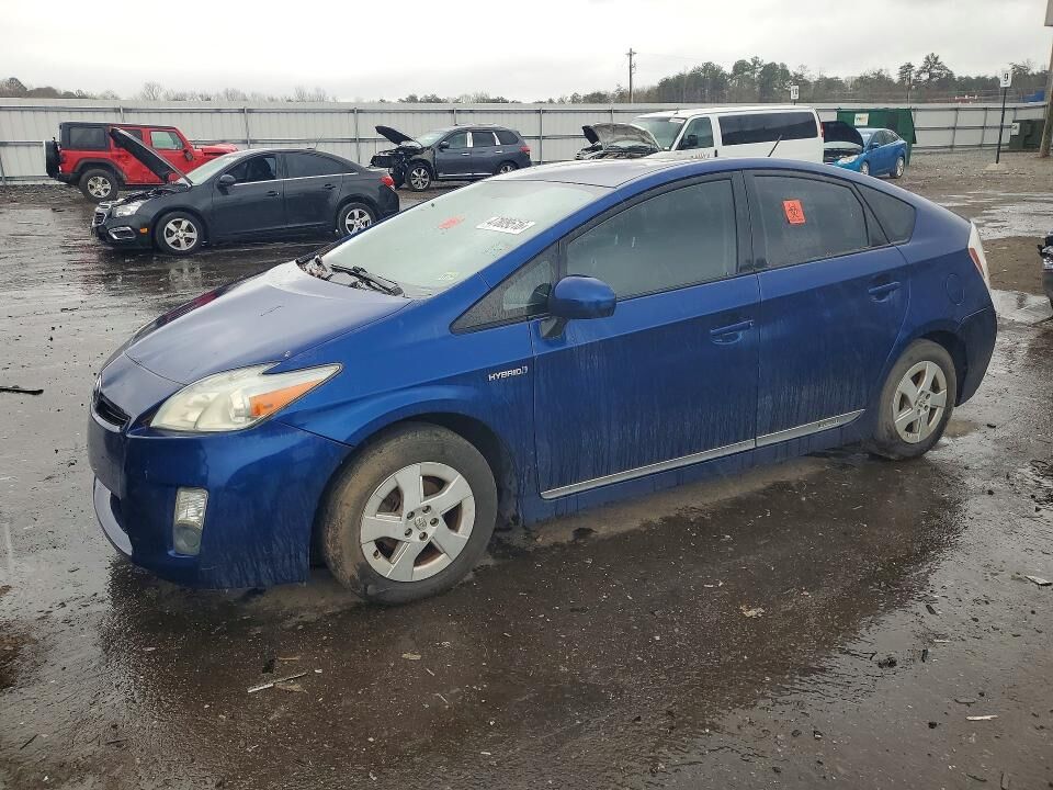 2011 TOYOTA PRIUS