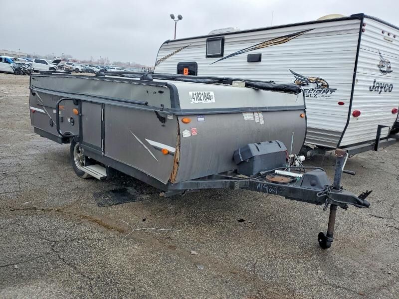 2019 FOREST RIVER Flagstaff Camping Trailer