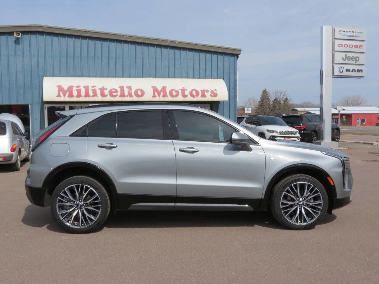 2024 CADILLAC XT4