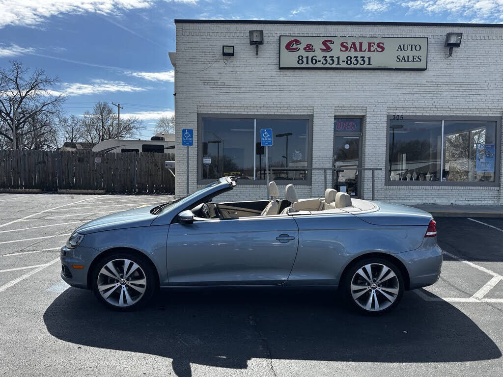 2013 VOLKSWAGEN Eos
