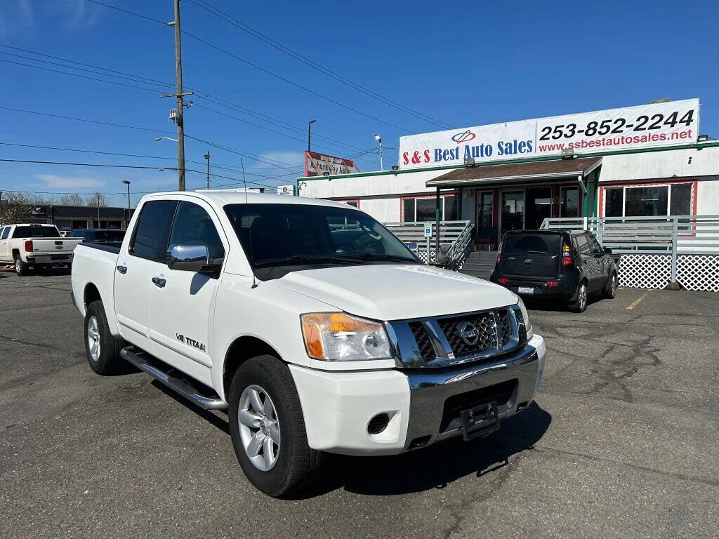 2010 NISSAN Titan