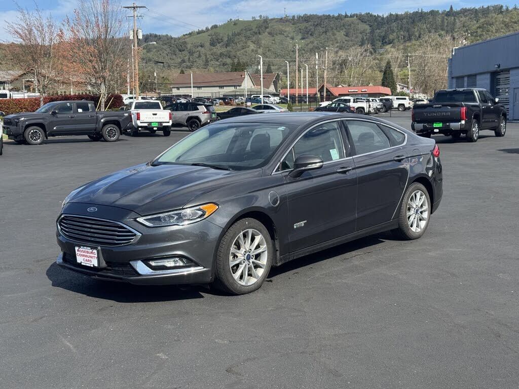 2017 FORD Fusion