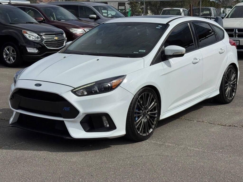 2017 FORD Focus