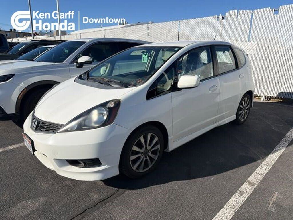 2012 HONDA Fit