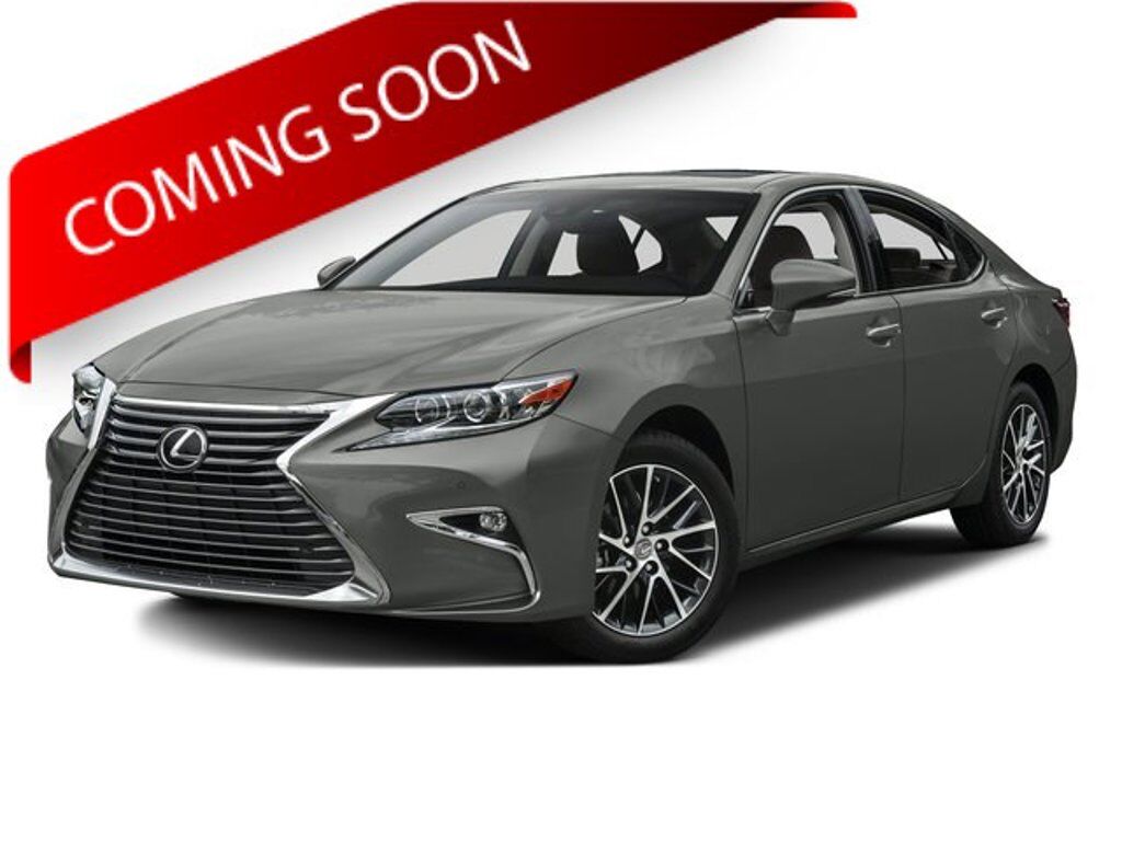 2016 LEXUS ES