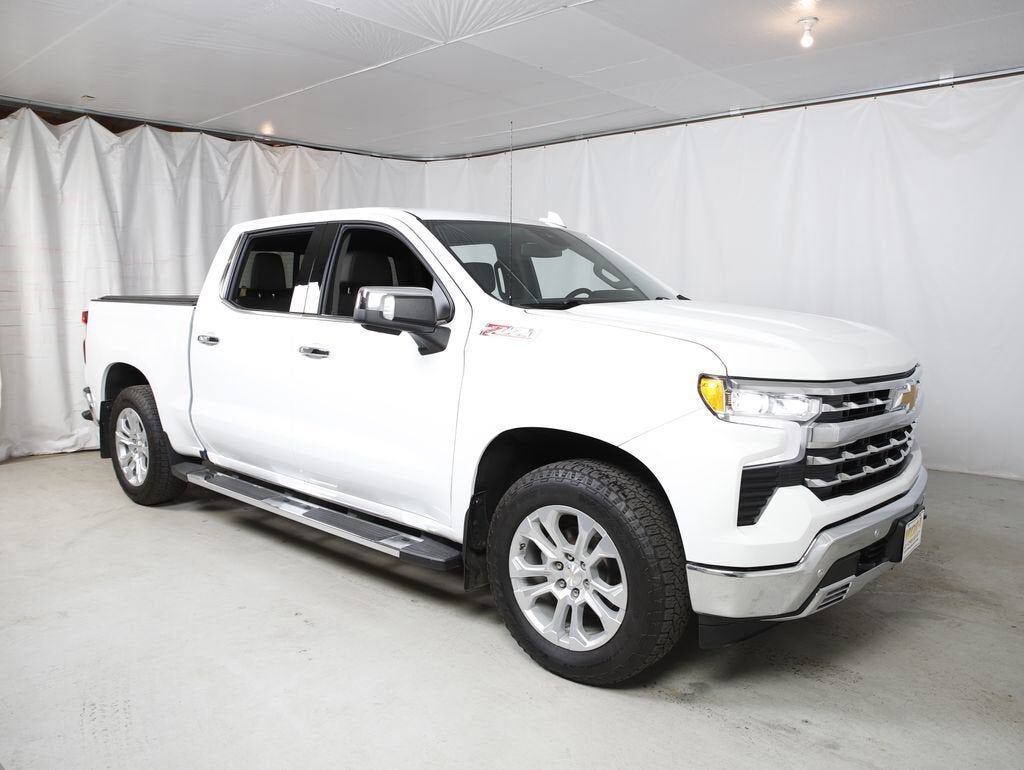 2024 CHEVROLET Silverado